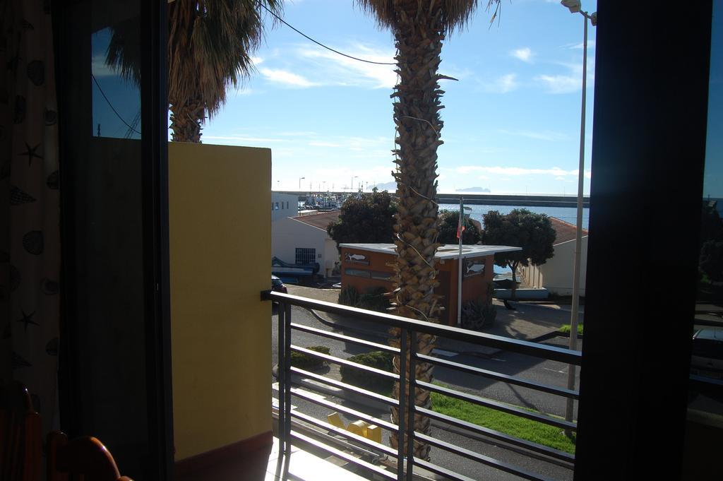 Apartamentos Amarelo Canical  Værelse billede